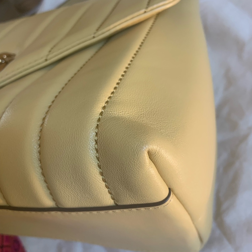 Beautiful Tory Burch Kira Top Handle - Picture 12 of 14